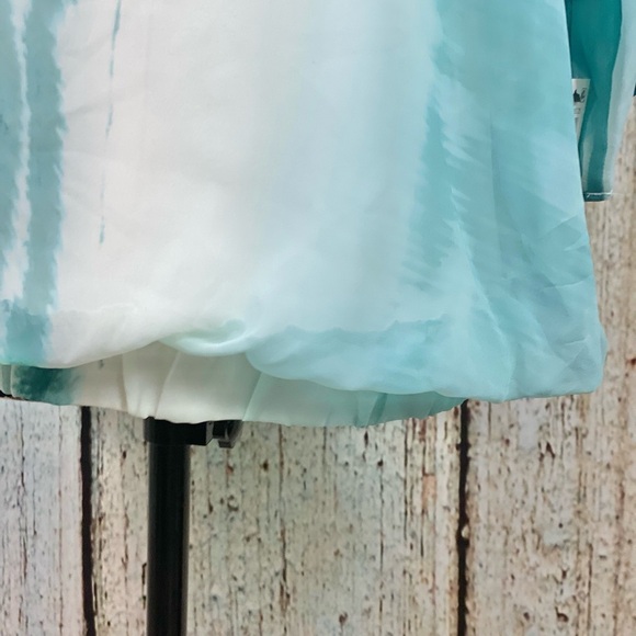 ALFANI NWT Linear Dye Smocked Tie Dye Top - Picture 8 of 12